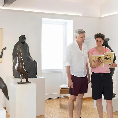 Premium Im Gustav Seitz Gaestehaus Апартаменты Muncheberg