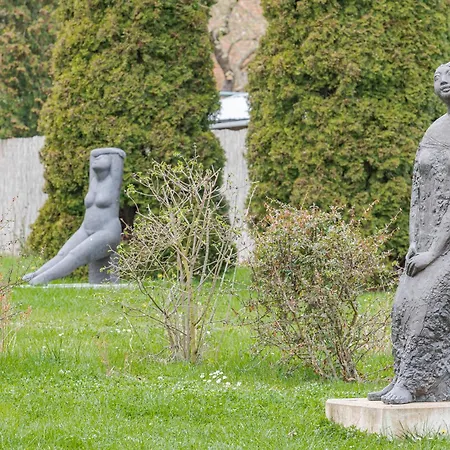 Апартаменты Premium Im Gustav Seitz Gaestehaus