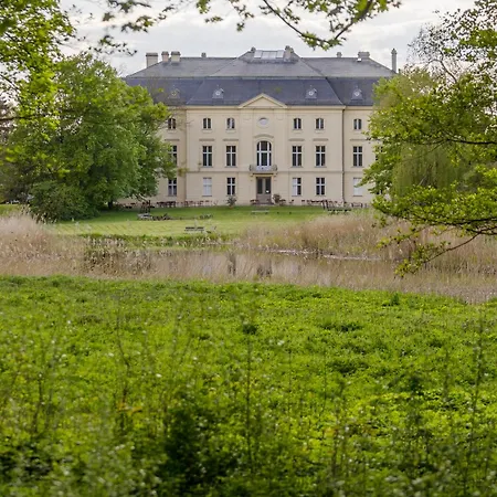 Premium Gaestehaus Trebnitz *